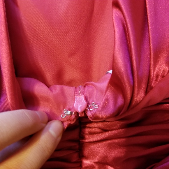 Davids Bridal Ven Style F12732 Bridesmaid Dress - Picture 4 of 8